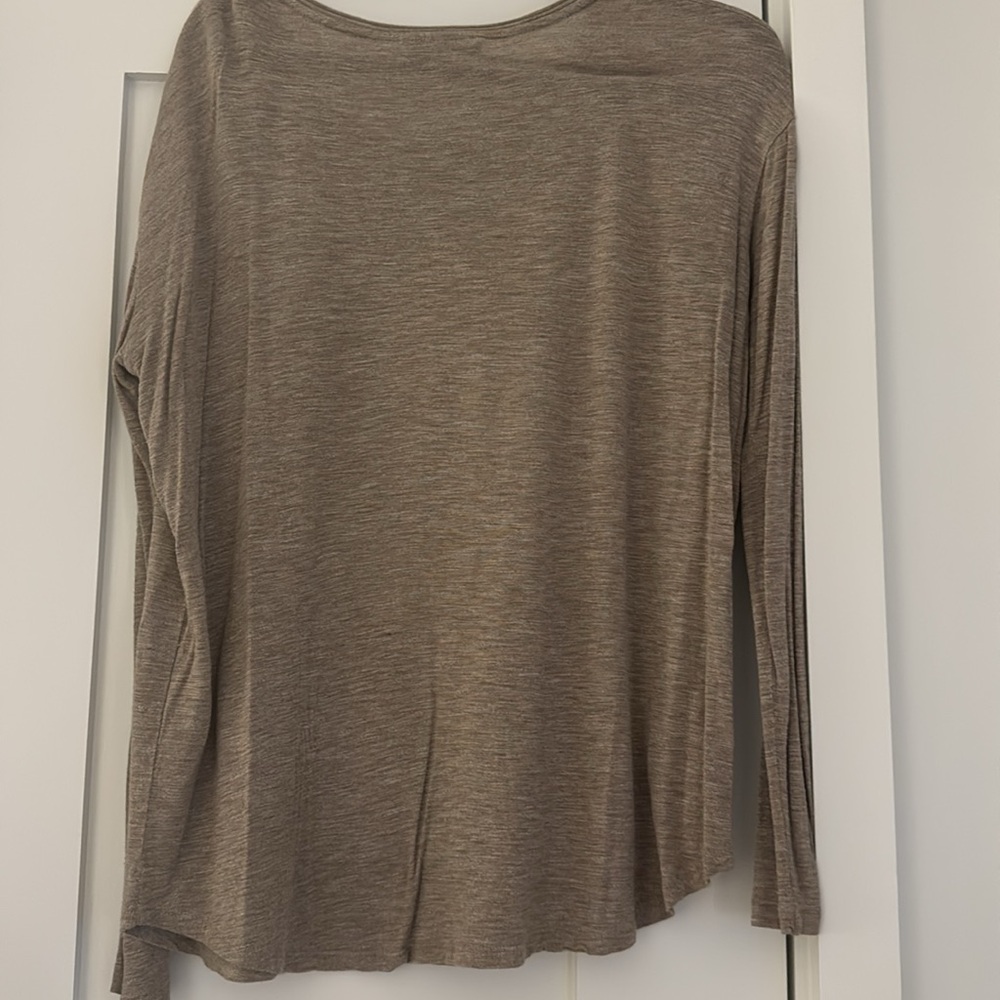 Vince Long-sleeve Tee NWOT - Picture 4 of 5